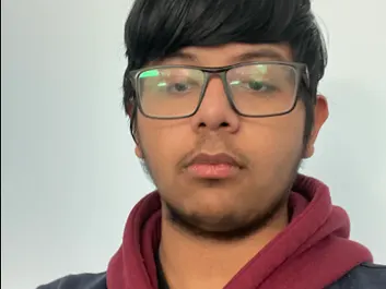 Senior Spotlight - Ashar Siddiqui