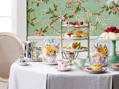 The Monthly Tea Party for Muslim Teen Girls